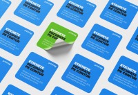 Etichete autocolante decupate pe contur