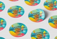 Etichete PVC taiate pe contur